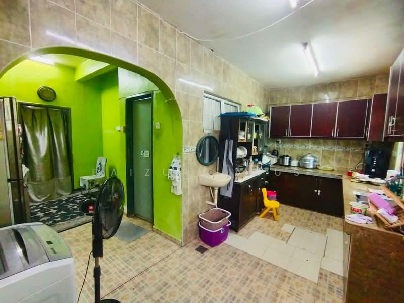 2-storey Terraced House for Sale in Taman Seri Mewah (Kajang) - Baizura Agus - Kitchen - PropertyGuru.com.my