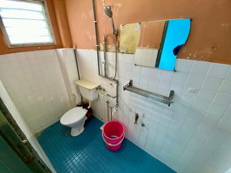 Taman Sri Gombak untuk Untuk Dijual - RM 435,000, Mac 2026 - Bathroom - PropertyGuru.com.my