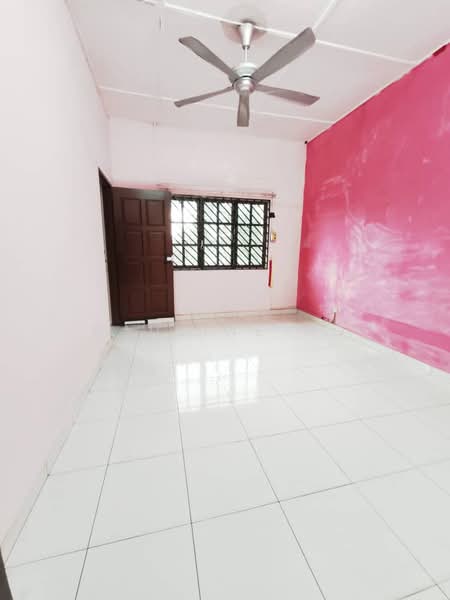 2-storey Terraced House for Sale in Taman Johor Jaya (Johor Bahru) - Pauline Ng - Interior - PropertyGuru.com.my