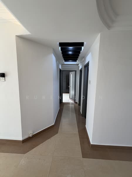 D'shire Villa untuk Untuk Disewa - RM 2,600 /bulan, Mac 2026 - Corridor - PropertyGuru.com.my