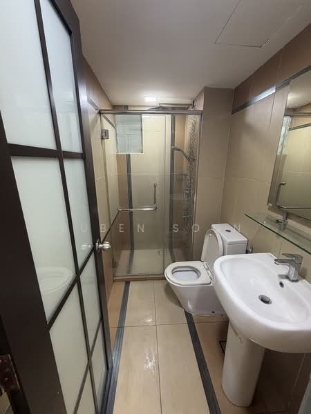 D'shire Villa untuk Untuk Disewa - RM 2,600 /bulan, Mac 2026 - Bathroom - PropertyGuru.com.my