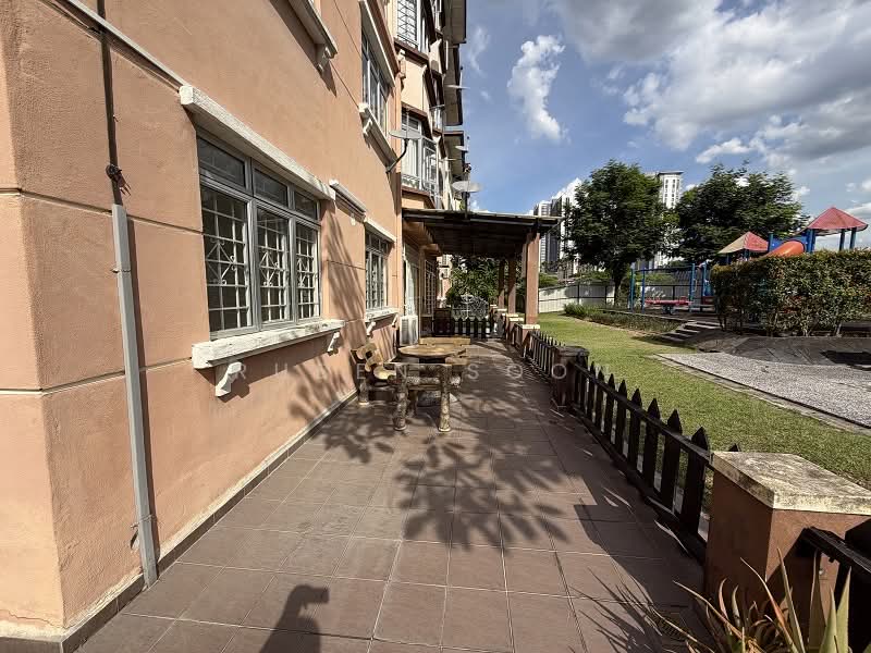 D'shire Villa untuk Untuk Disewa - RM 2,600 /bulan, Mac 2026 - Patio - PropertyGuru.com.my