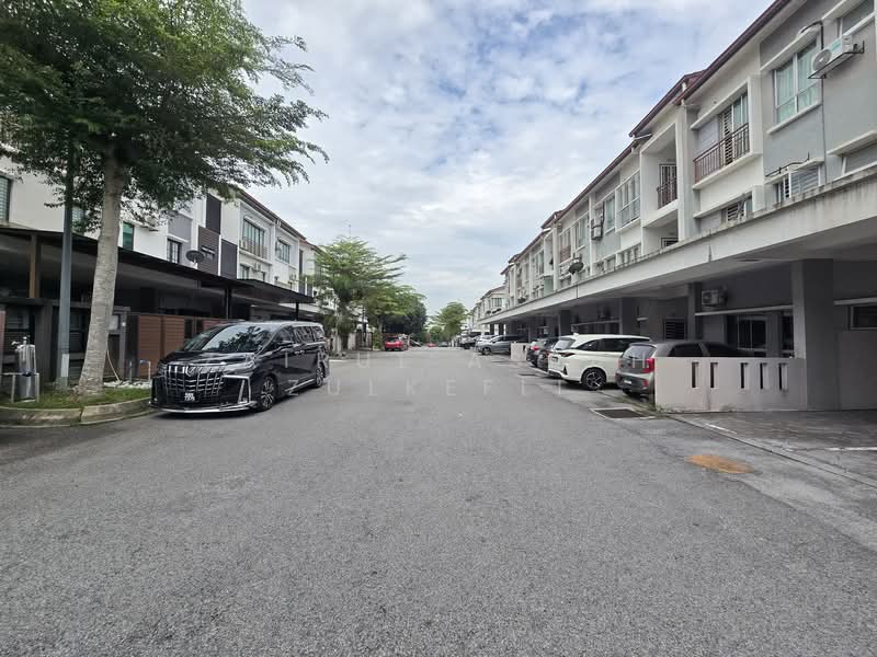 Townhouse for Sale in Kajang (Selangor) - Zairul Asrah Zulkefli - Exterior - PropertyGuru.com.my