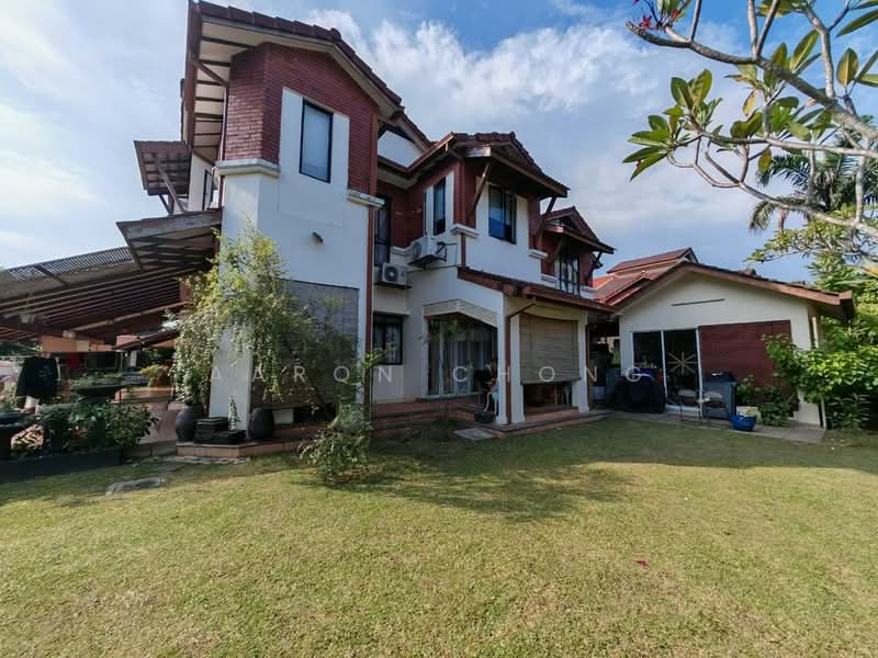 2-storey Terraced House for Sale in Bukit Jelutong (Shah Alam) - Aaron Chong - Exterior - PropertyGuru.com.my