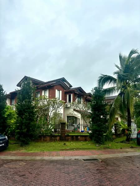 2-storey Terraced House for Sale in Bukit Jelutong (Shah Alam) - Aaron Chong - Exterior - PropertyGuru.com.my