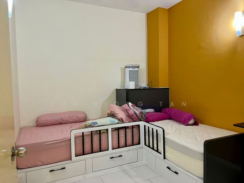 1.5-storey Terraced House for Sale in Setia Eco Gardens (Gelang Patah) - Jun Xiong Tan - Bedroom - PropertyGuru.com.my