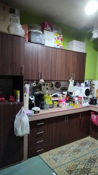 Petaling Indah Condominiums untuk Untuk Dijual - RM 300,000, Mac 2026 - Kitchen - PropertyGuru.com.my