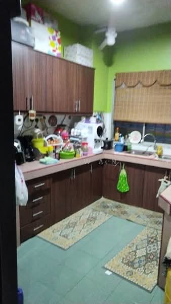 Petaling Indah Condominiums untuk Untuk Dijual - RM 300,000, Mac 2026 - Kitchen - PropertyGuru.com.my