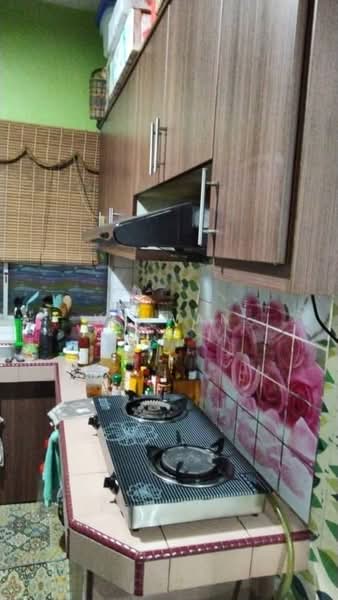 Petaling Indah Condominiums untuk Untuk Dijual - RM 300,000, Mac 2026 - Kitchen - PropertyGuru.com.my
