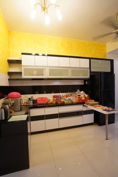 Gunung rapat untuk Untuk Dijual - RM 430,000, Mac 2026 - Kitchen - PropertyGuru.com.my