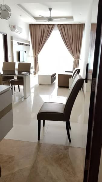 Service Residence for Sale at Paragon Suites @ CIQ - TY Tan - PropertyGuru.com.my