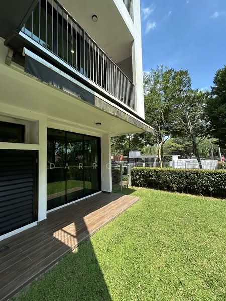 3-storey Terraced House for Sale in Leisure Farm (Gelang Patah) - Darrow Ho - Exterior - PropertyGuru.com.my