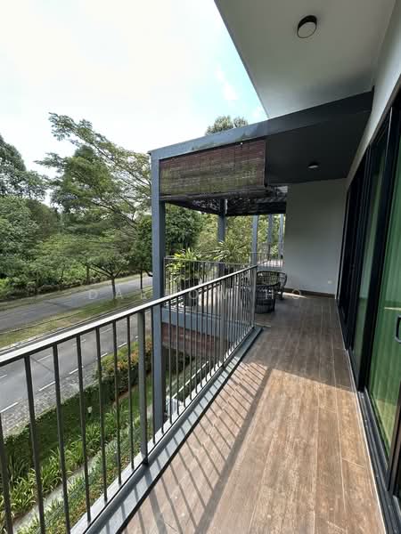 3-storey Terraced House for Sale in Leisure Farm (Gelang Patah) - Darrow Ho - Balcony - PropertyGuru.com.my