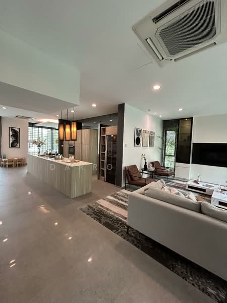 3-storey Terraced House for Sale in Leisure Farm (Gelang Patah) - Darrow Ho - Kitchen - PropertyGuru.com.my