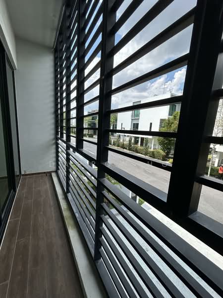 3-storey Terraced House for Sale in Leisure Farm (Gelang Patah) - Darrow Ho - PropertyGuru.com.my