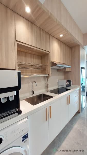 Ooak Serviced Apartments @ Kiara 163 untuk Untuk Disewa - RM 4,000 /bulan, Feb 2026 - Kitchen - PropertyGuru.com.my