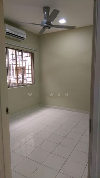 Petaling Indah Condominiums untuk Untuk Dijual - RM 245,000, Mac 2026 - Interior - PropertyGuru.com.my