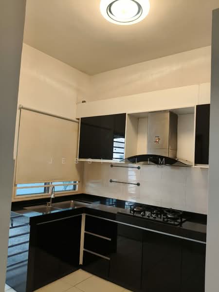 Taman Pelangi Semenyih 2 untuk Untuk Disewa - RM 1,500 /bulan, Feb 2026 - Kitchen - PropertyGuru.com.my