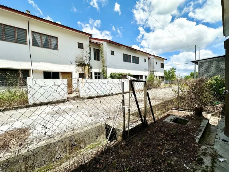 2-storey Terraced House for Sale in Alam Perdana (Puncak Alam) - Nazri Hassan - Exterior - PropertyGuru.com.my