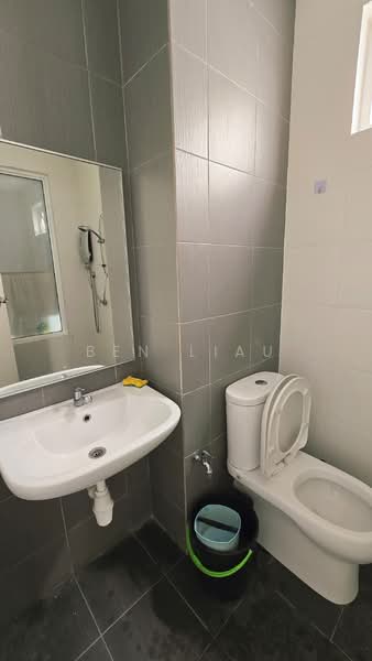 Condominium for Rent at SummerSkye Residences - Ben Liau - Bathroom - PropertyGuru.com.my