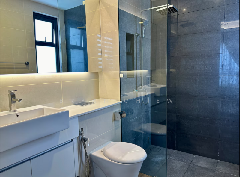 Service Residence for Sale at Setia Sky 88 - Bryan Chiew - Bathroom - PropertyGuru.com.my
