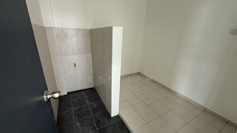 Factory for Rent in Taman Perniagaan Setia (Johor Bahru) - Jeff Lim - Interior - PropertyGuru.com.my