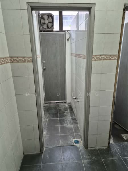 Warehouse for Rent in Jalan Ipoh (Kuala Lumpur) - David Tang - Interior - PropertyGuru.com.my