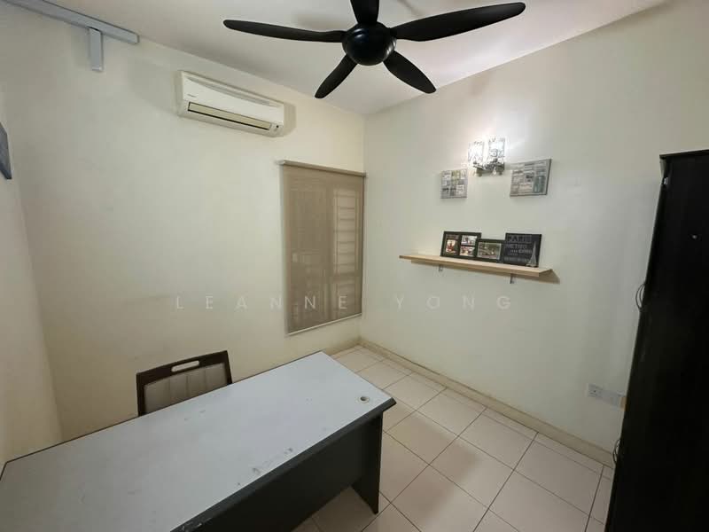 Service Residence for Rent at Metropolitan Square - Leanne Yong - Study - PropertyGuru.com.my
