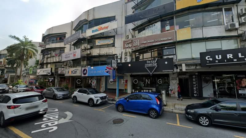 End Lot 2 units with lift 4 Storey Shops @ Desa Sri Hartamas untuk Untuk Dijual - RM 16,000,000, Mac 2026 - PropertyGuru.com.my