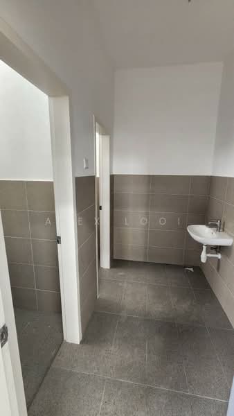 Factory for Rent in Taman Perniagaan Setia (Johor Bahru) - Alex Looi - PropertyGuru.com.my