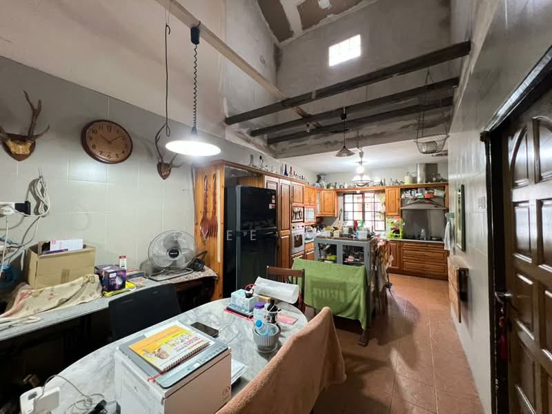 1-storey Terraced House for Sale in Kepong Baru (Kepong) - Coyee Wong - Kitchen - PropertyGuru.com.my