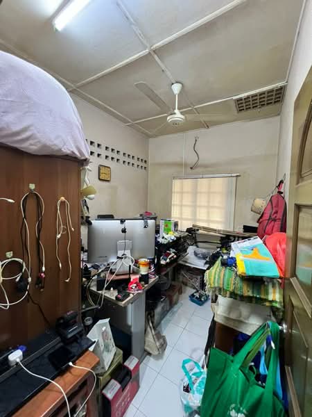 1-storey Terraced House for Sale in Kepong Baru (Kepong) - Coyee Wong - Study - PropertyGuru.com.my