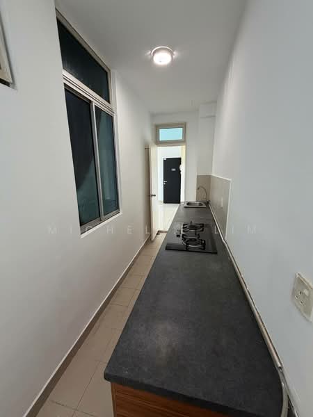 Condominium for Rent at D'Rich Executive Suites - Michelle Lim - Kitchen - PropertyGuru.com.my