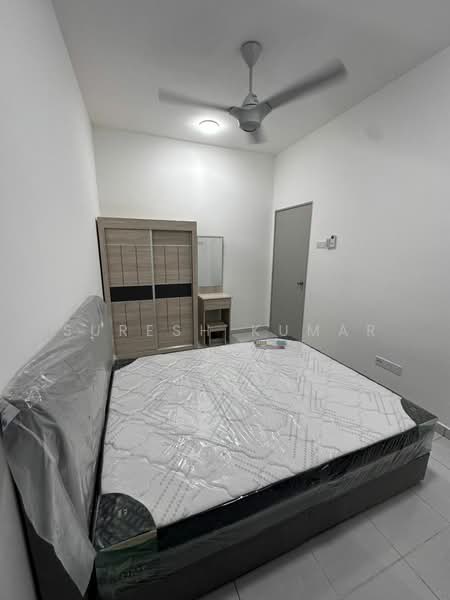 Residensi Emas untuk Untuk Disewa - RM 1,800 /bulan, Mac 2026 - Bedroom - PropertyGuru.com.my