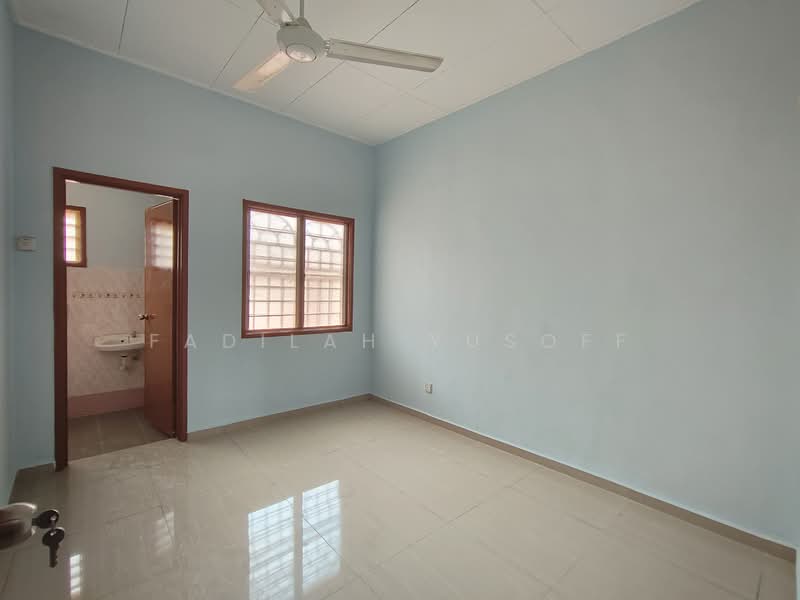 Taman Pelangi Semenyih untuk Untuk Disewa - RM 1,500 /bulan, Feb 2026 - PropertyGuru.com.my