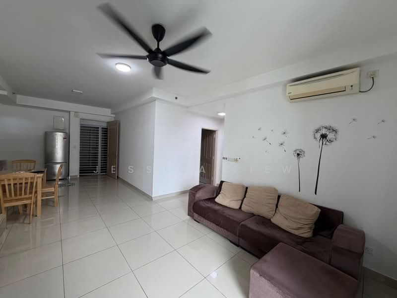 Austin Suites (Permata Austin) untuk Untuk Disewa - RM 1,800 /bulan, Feb 2026 - Living Room - PropertyGuru.com.my