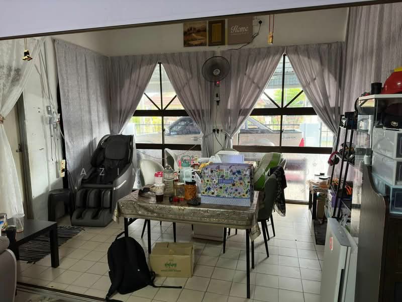 Bungalow for Sale in Ipoh (Perak) - Azimi Muhamad - Living Room - PropertyGuru.com.my