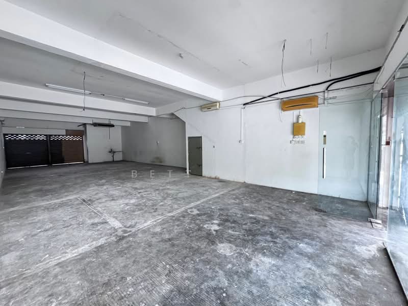 Shop for Sale in Johor Bahru (Johor) - Betty Ng - PropertyGuru.com.my