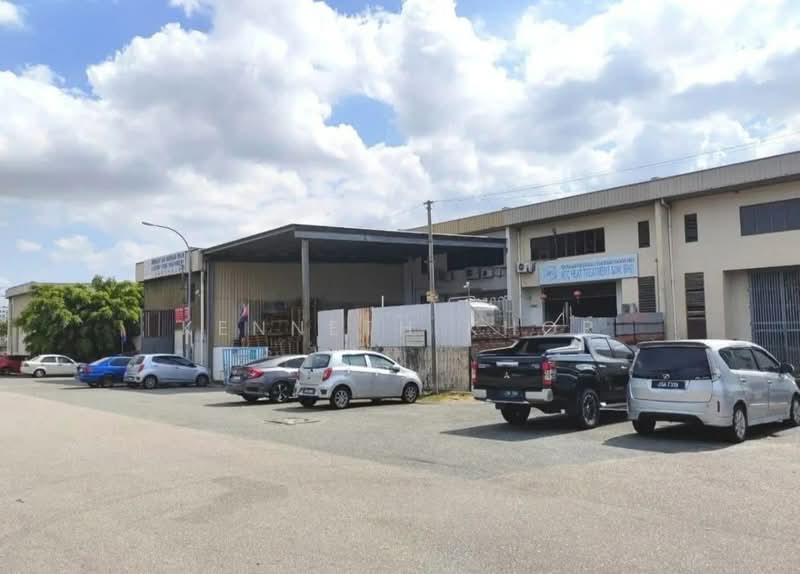 Factory for Rent in Taman Mount Austin (Tebrau) - Kenneth Khor - Exterior - PropertyGuru.com.my