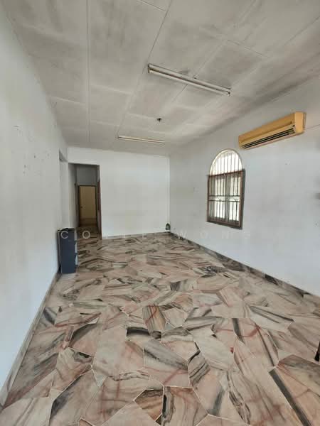 1-storey Terraced House for Sale in Taman Bukit Maluri (Kepong) - Coyee Wong - Interior - PropertyGuru.com.my