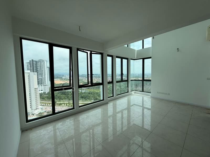 The Elysia Park Residence untuk Untuk Dijual - RM 672,000, Mac 2026 - Living Room - PropertyGuru.com.my