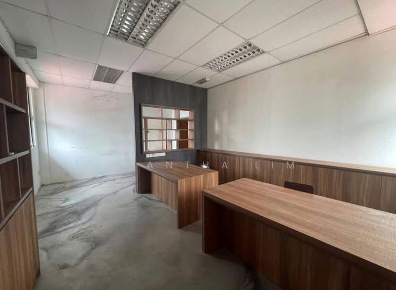 Desa Plentong Industrial Park untuk Untuk Disewa - RM 16,000 /bulan, Mac 2026 - Interior - PropertyGuru.com.my