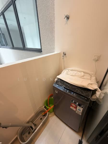 Sunway Belfield untuk Untuk Disewa - RM 3,300 /bulan, Mac 2026 - Balcony - PropertyGuru.com.my