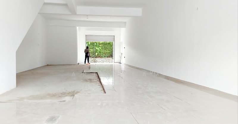 Shop for Rent in Johor Bahru (Johor) - Aries Lam - Interior - PropertyGuru.com.my