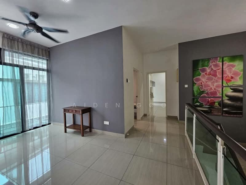 Cluster House for Sale in Johor Bahru (Johor) - Aiden Goo - Corridor - PropertyGuru.com.my