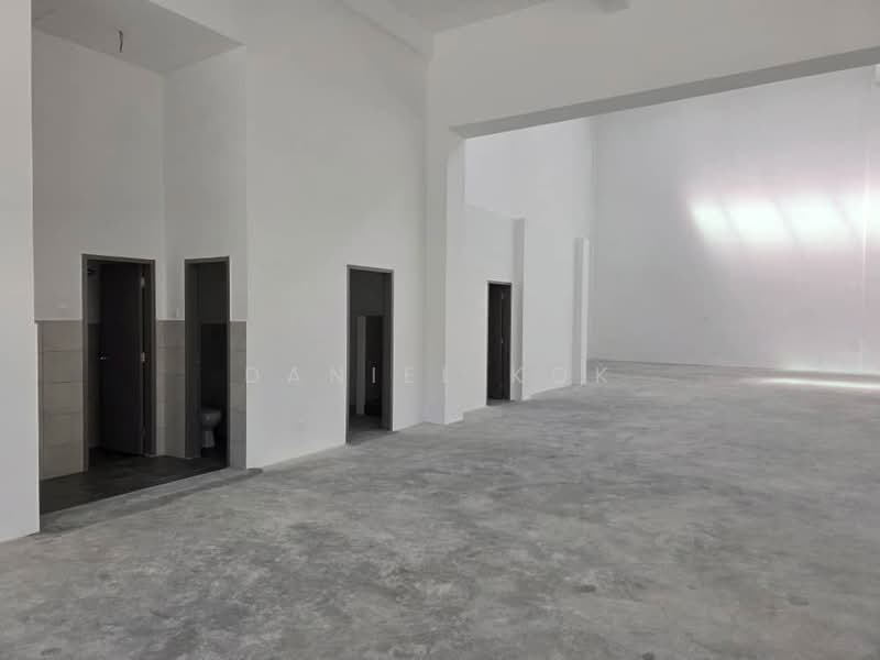 RM5.8m! 81x82ft! 200amp! 30ft Ceiling! Taman Perindustrian Air Hitam Port Klang Semi D Factory untuk Untuk Dijual - RM 5,800,000, Mac 2026 - Interior - PropertyGuru.com.my