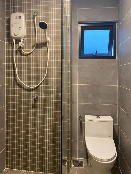 Condominium for Rent at Embayu - Pearl Ho - Bathroom - PropertyGuru.com.my