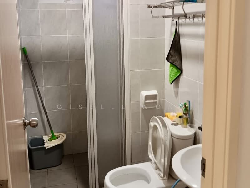 Condominium for Rent at i-Santorini - Giselle Wong - Bathroom - PropertyGuru.com.my