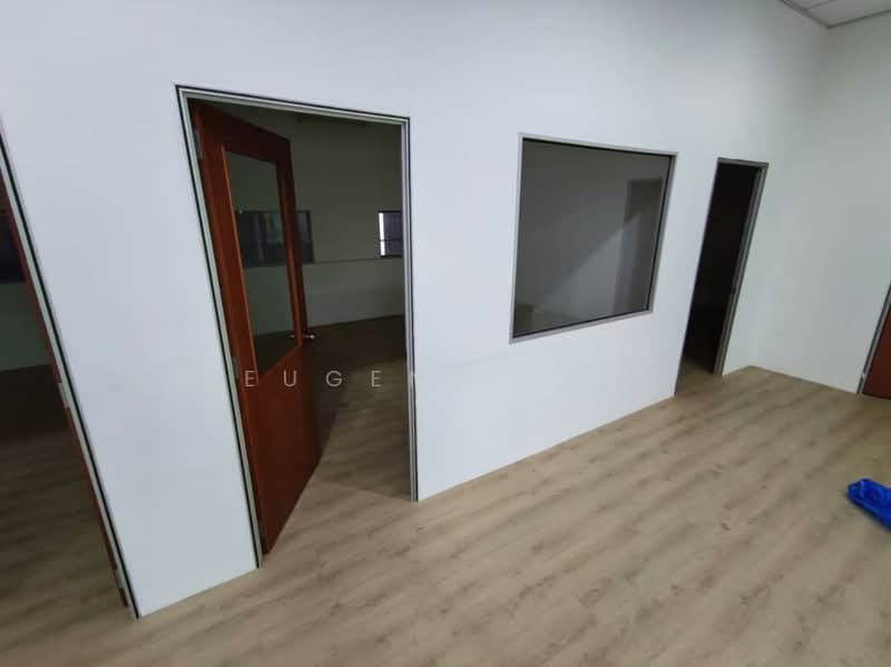 Semi-D Factory for Sale in Taman Meranti Jaya (Puchong) - Eugene Yap - Interior - PropertyGuru.com.my