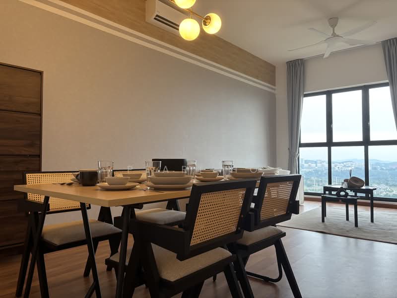 Gems Residences untuk Untuk Disewa - RM 3,850 /bulan, Feb 2026 - Dining Room - PropertyGuru.com.my